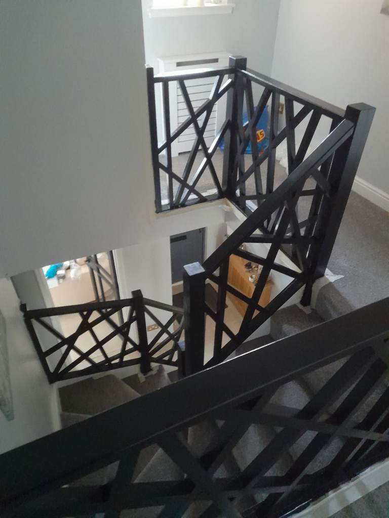 JOINER/HANDYMAN, ALL ASPECTS OF JOINERY, PROPERTY MAINTENANCE, KITCHENS, FLOORING, LOFT LADDERS ETC.