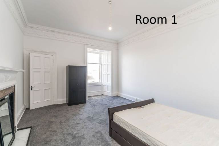 DOUBLE ROOM for FLAT SHARE in extremely large, 5 bedroom flat in Bruntsfield – available NOW