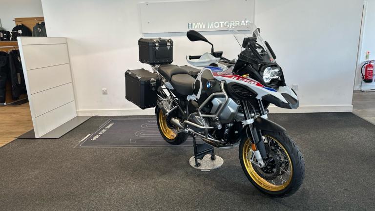 2022 BMW R1250 BMW R1250 GS Adventure TE DUEL Petrol Manual
