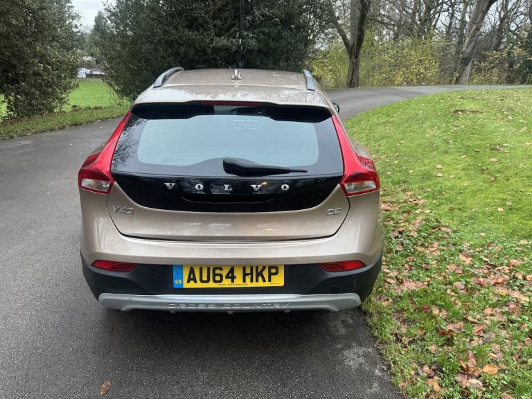 VOLVO V40 CROSS COUNTRY 1.6 D2 Lux 2014