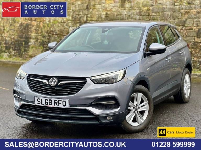2018 Vauxhall Grandland X 1.2 SE S/S 5d 129 BHP Hatchback Petrol Manual