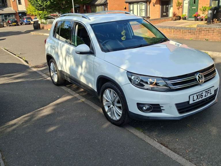 Volkswagen, TIGUAN, Estate, 2016, Manual, 1968 (cc), 5 doors