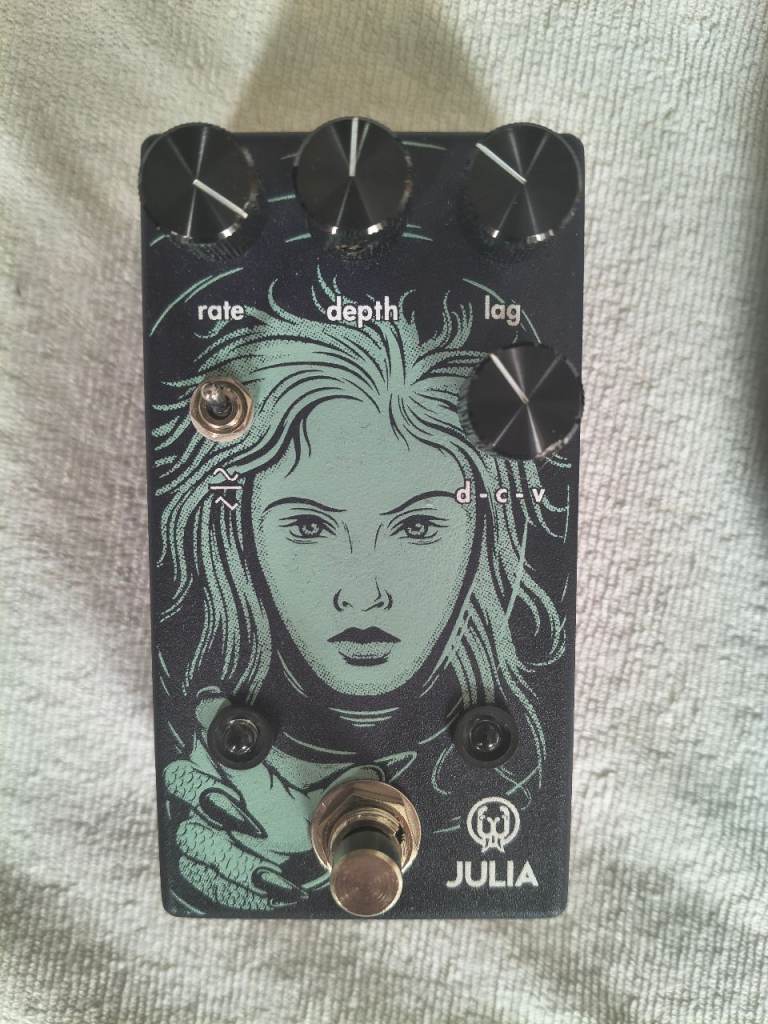 Julia walrus V2 guitar pedal