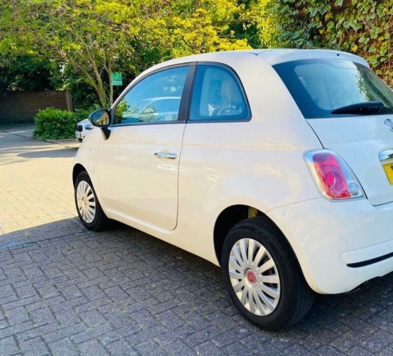 LOW INSURANCE  FIAT 500 POP  1.2* 3 DRS*MOTED *like vauxhall corsa  ford fiesta ka mazda 2