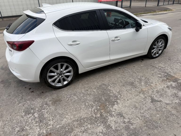 MAZDA 3 2017 SKYACTIVE G SPORTS MOT TILL 06/07/2027 5dr PETROL MANUAL GOOD CONDITION
