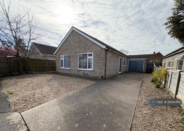 3 bedroom house in Dene Close, Lincoln, LN6 (3 bed) (#2834080)