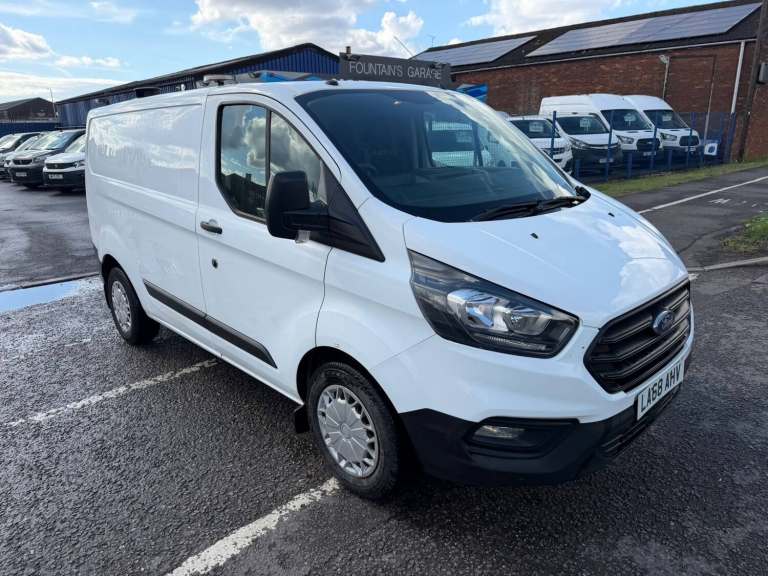 2019 Ford Transit Custom l1 swb 115k air con finance available new wetbelt  PANEL VAN Diesel Manual