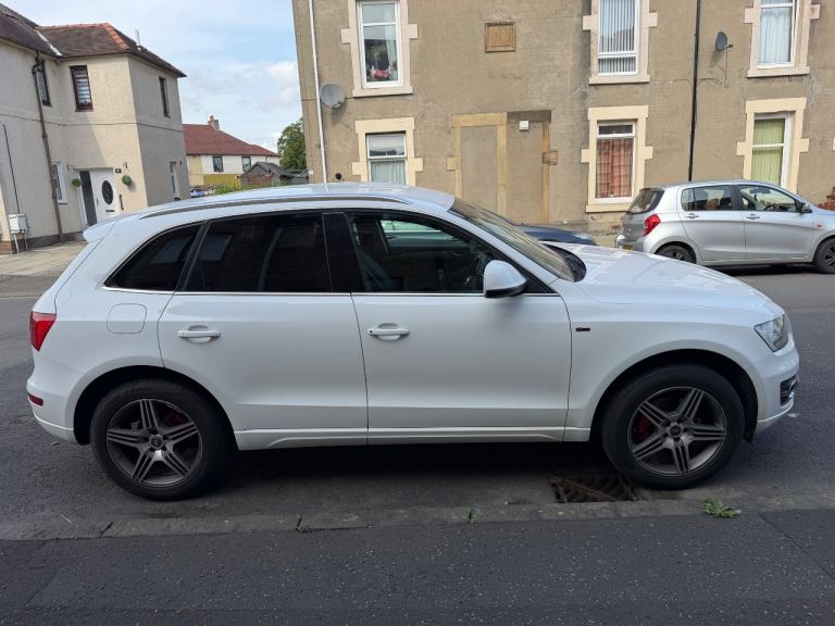 AUDI Q5 2.0 TDI QUATTRO 