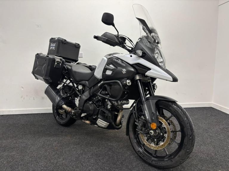SUZUKI VSTROM 1000 ** FULL LUGGAGE - ABS - TRACTION CONTROL **
