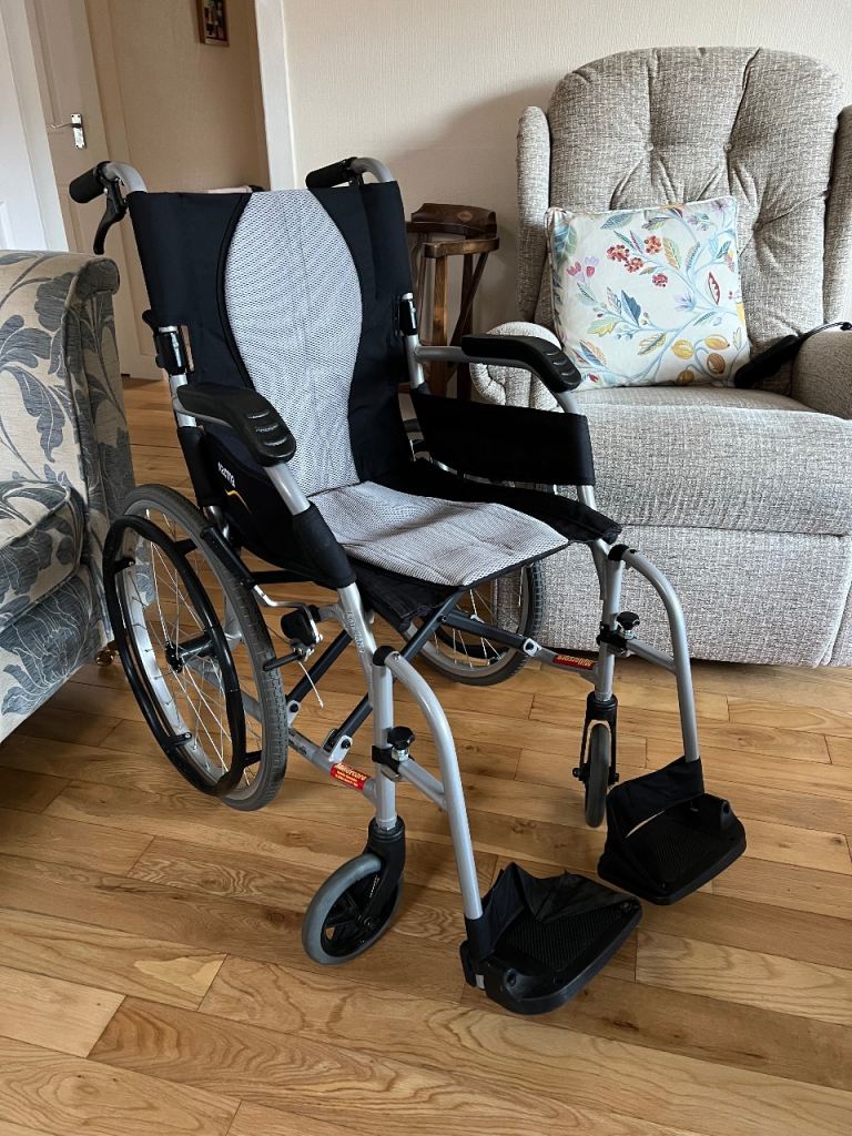 Karma Ergo Lite 2 self propelled Wheelchair 