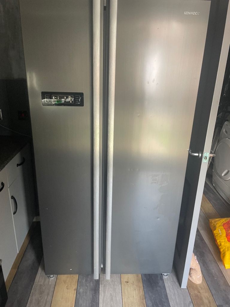 KENWOOD KSBSX20 American Style Fridge Freezer – Silver, Good Condition