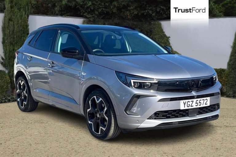 2023 Vauxhall Grandland 1.2 Turbo Ultimate 5dr HATCHBACK PETROL Manual
