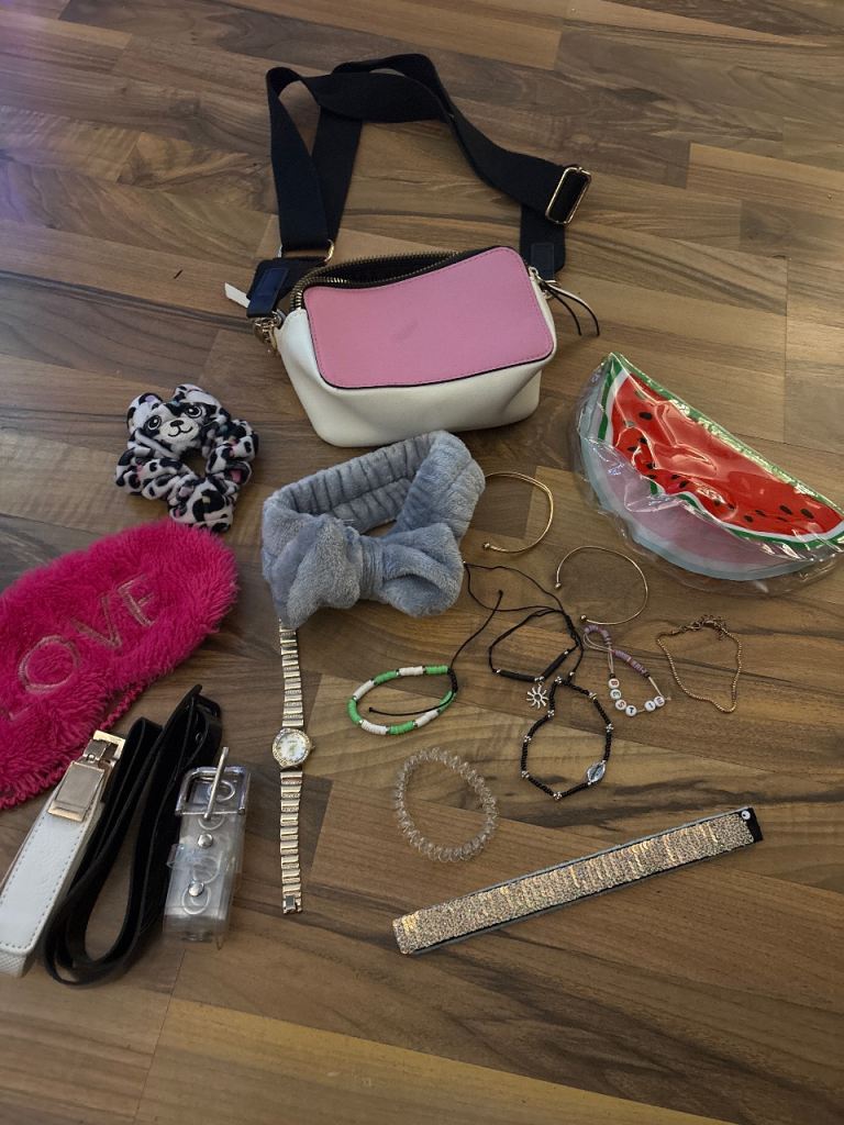 Bundle girls stocking fillers. 