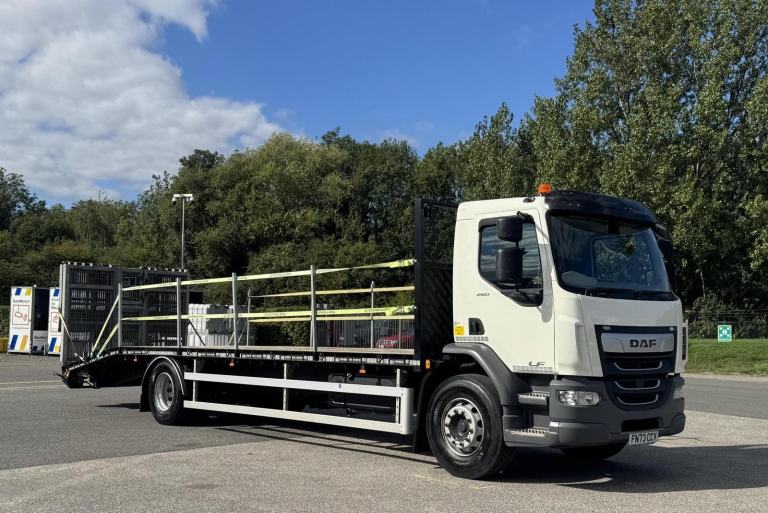 2023 73 plate Euro 6 DAF LF260 4×2 18t Beavertail
