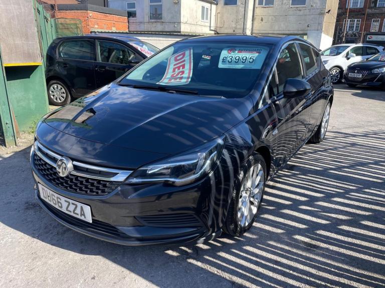 2016 Vauxhall Astra 1.6 CDTi 16V Tech Line 5dr HATCHBACK Diesel Manual