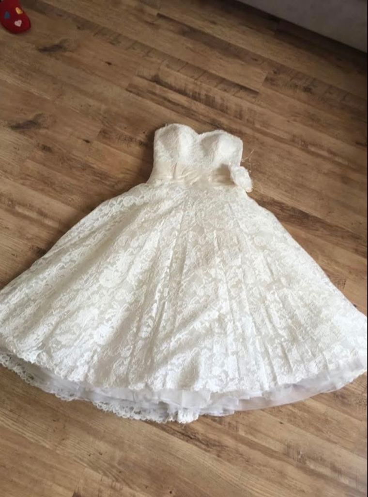 Justin Alexander wedding dress 