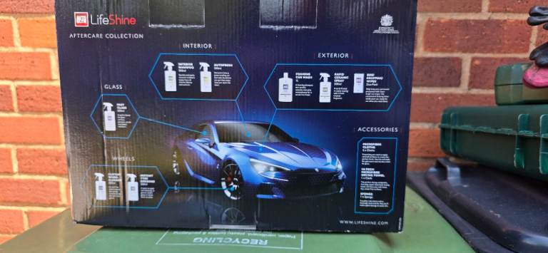 AutoGlym Car polish and cleaners