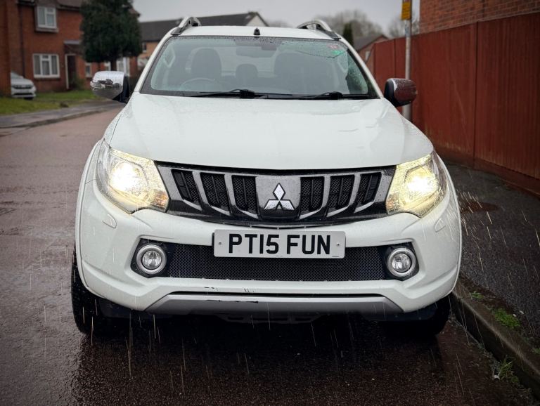 Mitsubishi, L200, Pick Up, 2018, Manual, 2442 (cc)