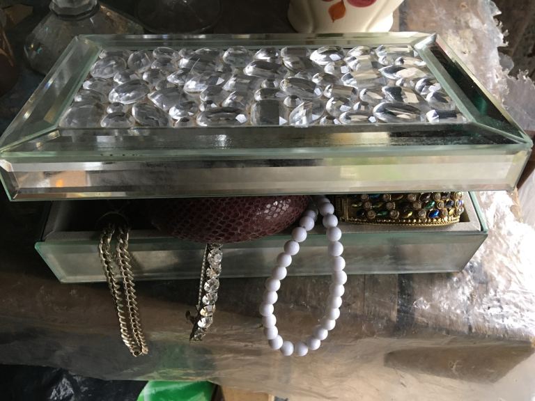 Car Boot Items House Clearance Gifts Clothes