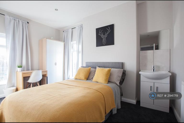 1 bedroom in Thomas Street, Portadown, Craigavon, BT62 (#2941719)