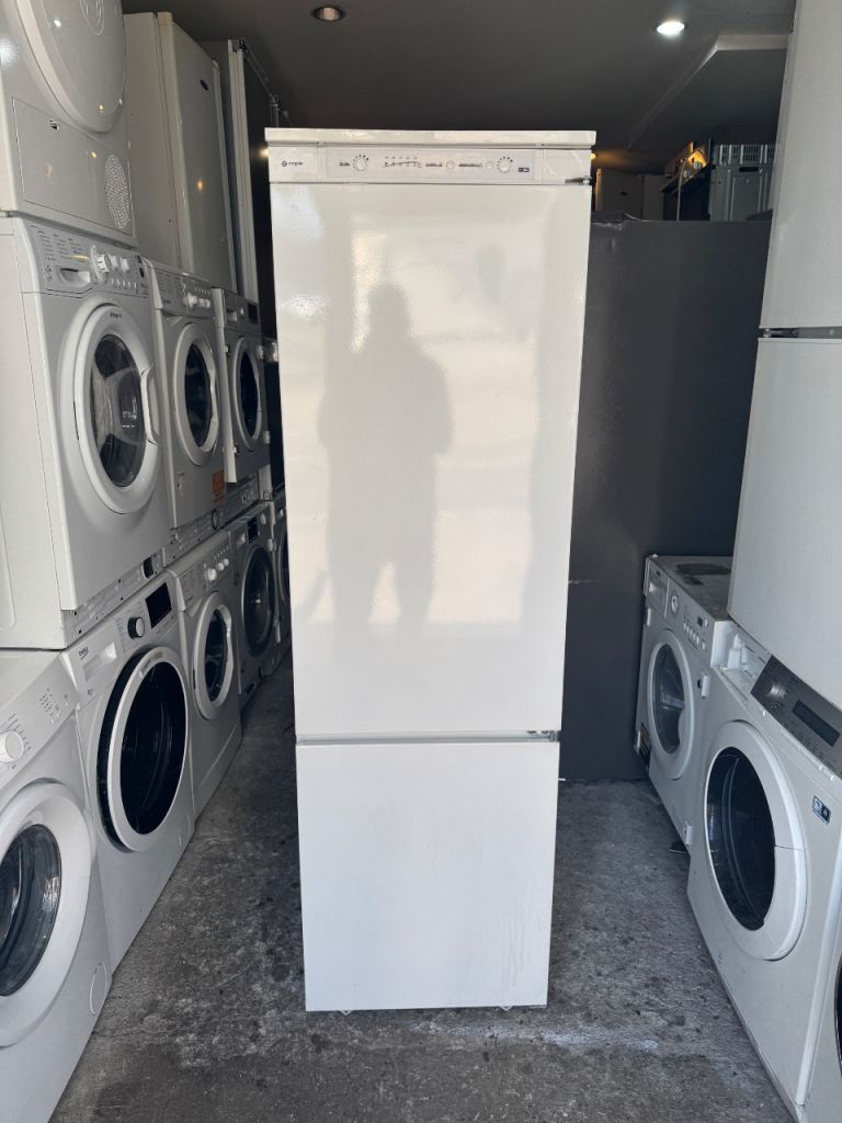 Caple Integrated Fridge Freezer With Free Delivery