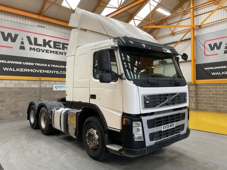 VOLVO FM 440 GLOBETROTTER EURO 5, 6X4 TRACTOR UNIT - 2009 - KV09 WRR