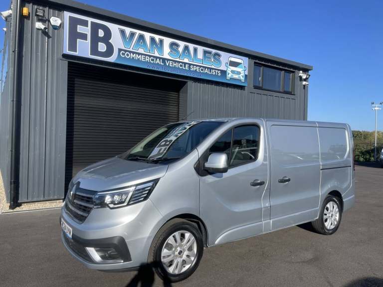 2024 Renault Trafic SL30 Blue dCi 130 Extra [Safety] Van PANEL VAN DIESEL Manual