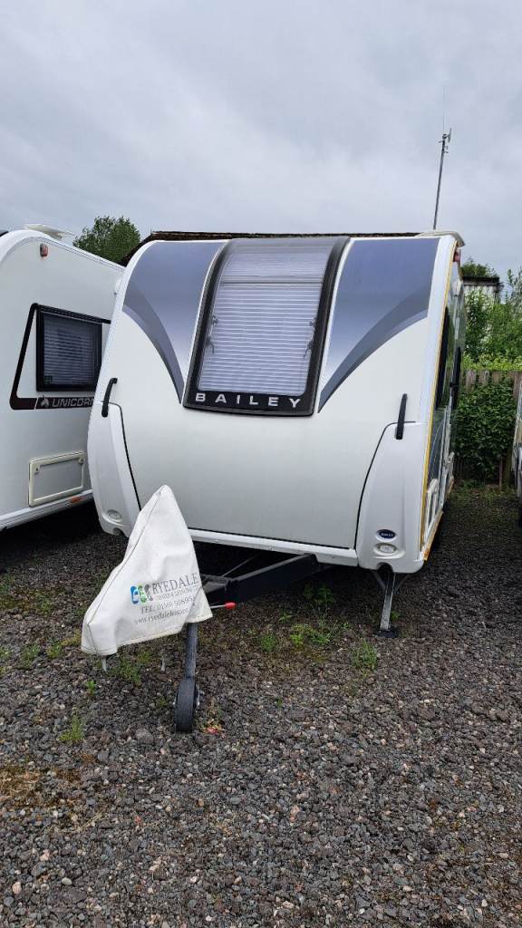 Bailey Discovery D4-4 2020 Caravan. 