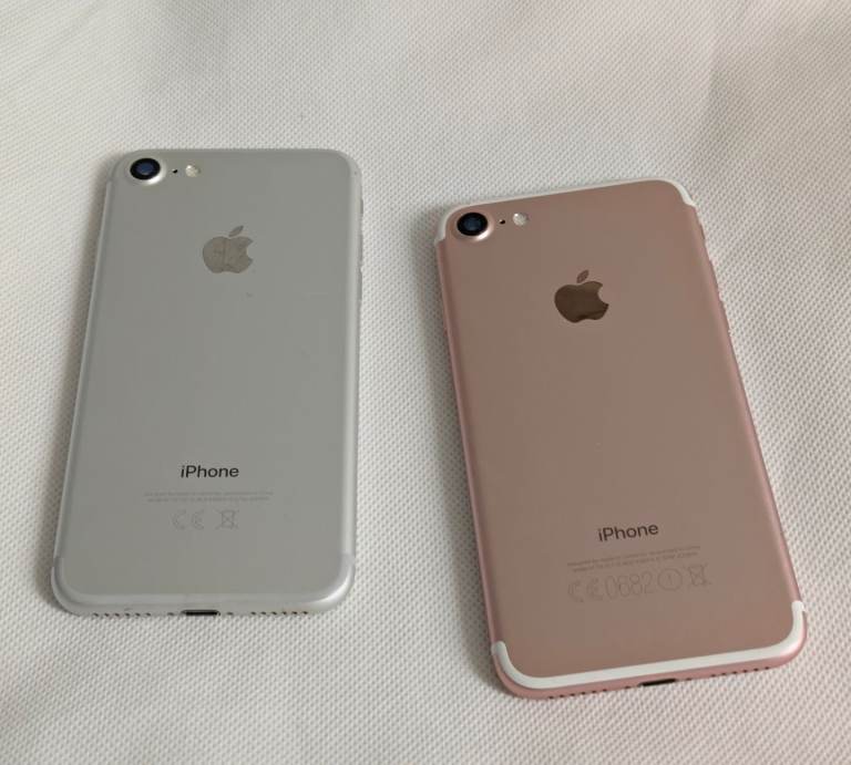 iPhone 7 32GB unlocked £55 each cheap phone for work, business, personal use 