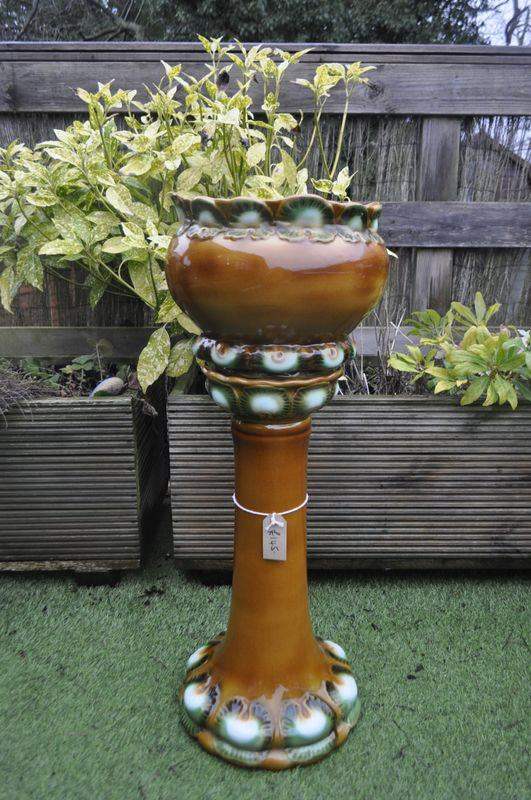 Vintage 1930s majolica jardiniere