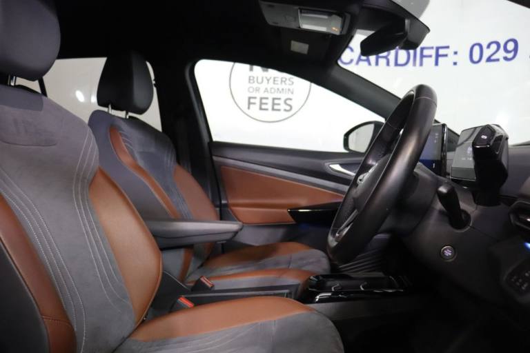 2021 Volkswagen ID.4 Pro Performance 77kWh 1ST Edition 5dr Auto (SAT NAV) Automatic