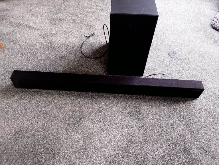 Samsung sound bar and boom box 