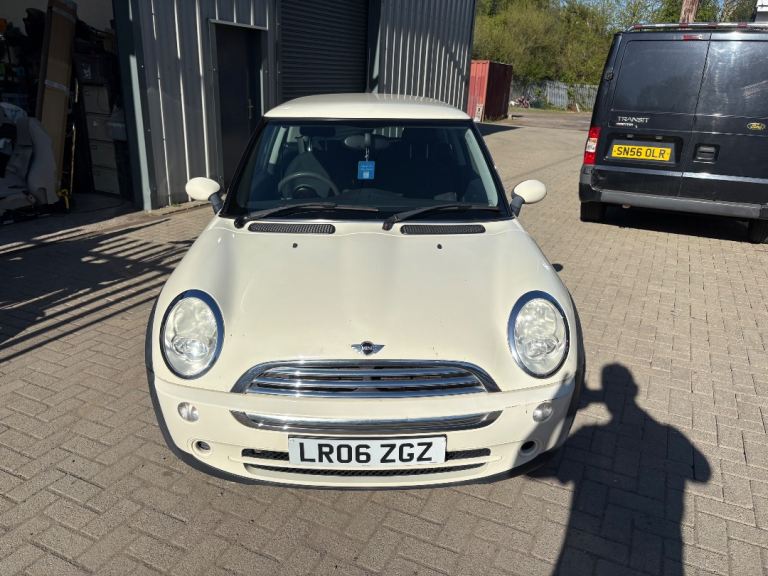 Mini, HATCHBACK, Hatchback, 2006, Manual, 1598 (cc), 3 doors