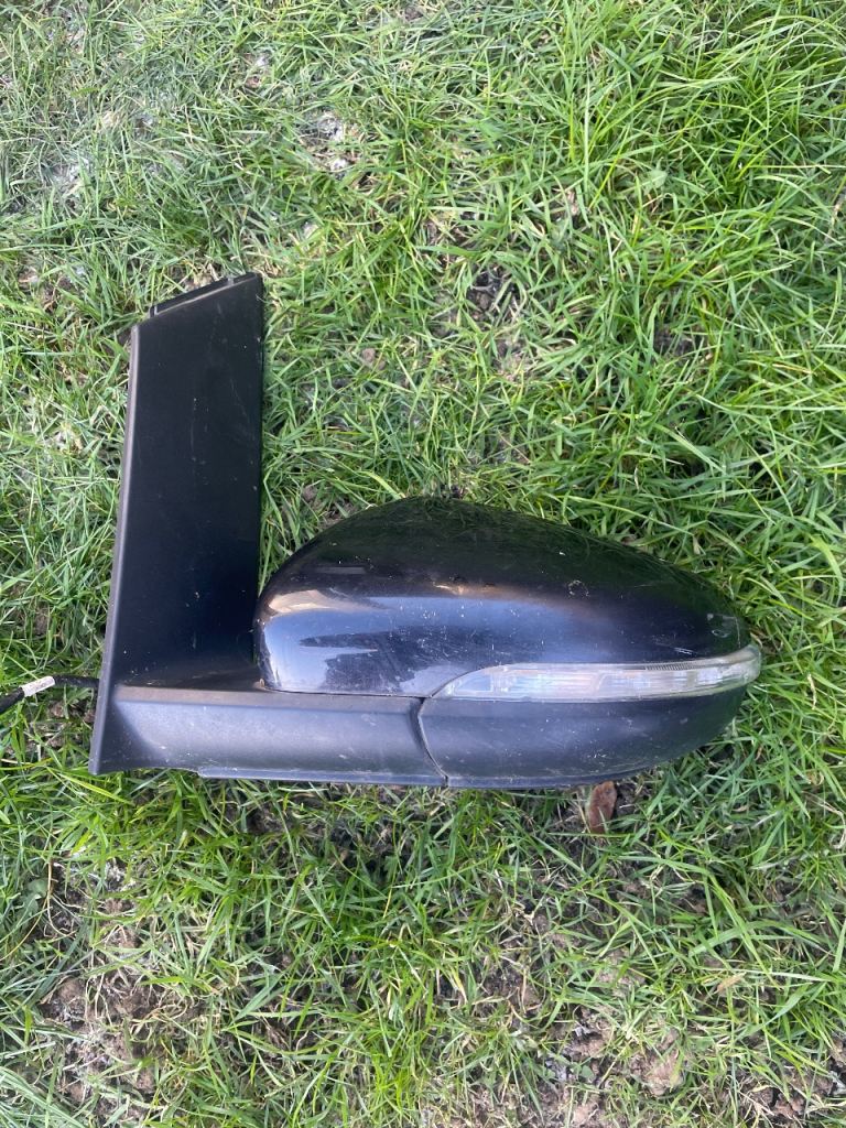 Touran wing mirror 