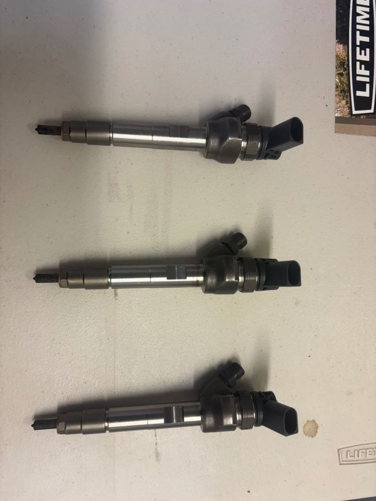 Set of 3 Genuine BMW MINI 1.5 Diesel Bosch Fuel Injectors B37 F20 F56 
