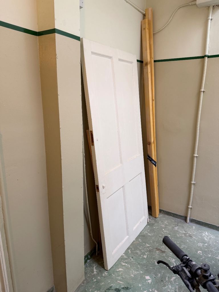 Solid Wood 4-Panel Internal Door – 890 × 1940 × 47 mm 