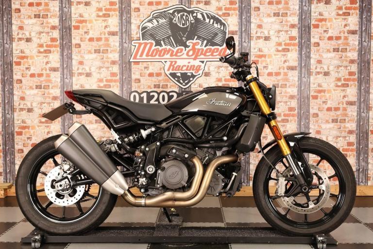 2019 INDIAN FTR 1200 S - ONLY 1,052 MILES! - 1 OWNER - NICE EXTRAS - SUPERB!