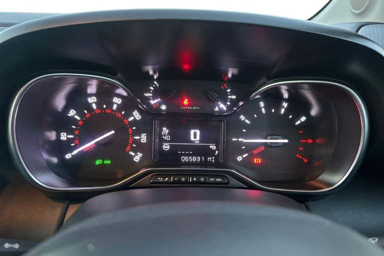  Citroen C3 Aircross 1.2 Puretech Flair Suv 5dr Petrol Manual 6 Spd Euro 6 s/s