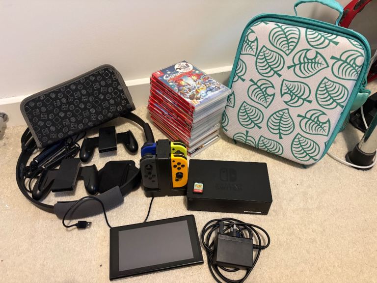 Nintendo Switch BUNDLE