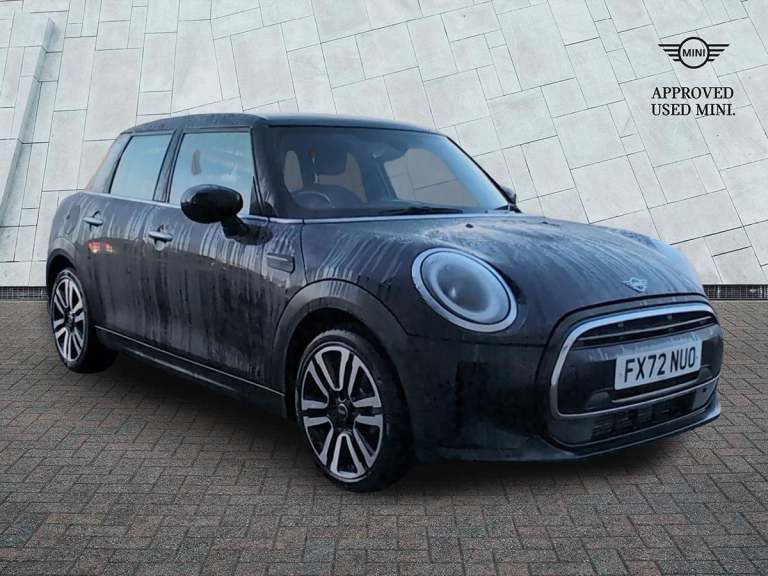 image for 2022 MINI Hatch 1.5 Cooper Exclusive 5dr Auto Hatchback Petrol Automatic