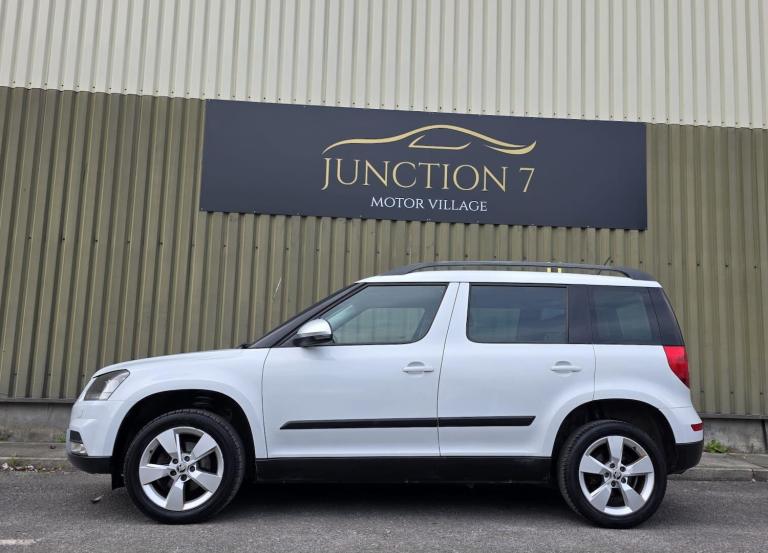 2014 Skoda Yeti 2.0 TDI Tour de France Outdoor 4WD Euro 5 5dr HATCHBACK Diesel Manual