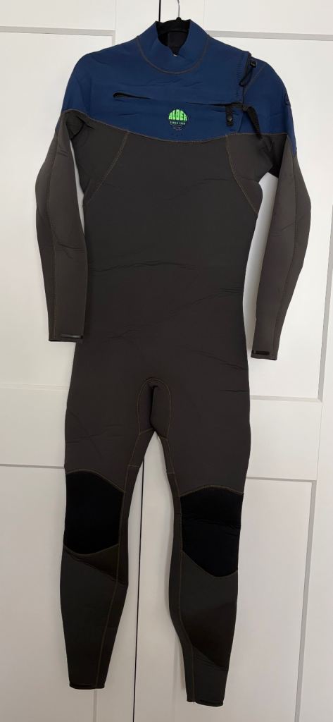 Alder Evo Fire 5:4/3 large new men’s wetsuit 