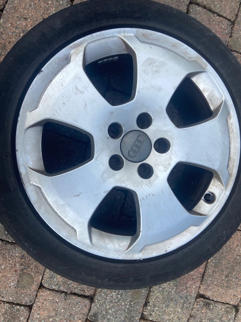 Audi Alloy 17” wheels and tyres x4