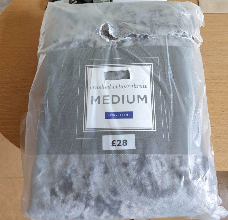 Crushed velour throw