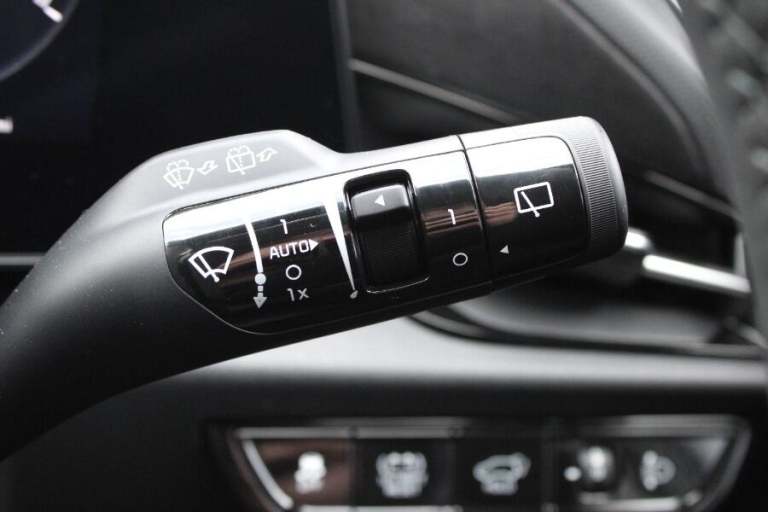 2025 Kia Niro 1.6h Gdi 4 Suv 5dr Petrol Hybrid Dct Euro 6 (s/s) (127 Bhp) ESTATE Petrol/Electric ...