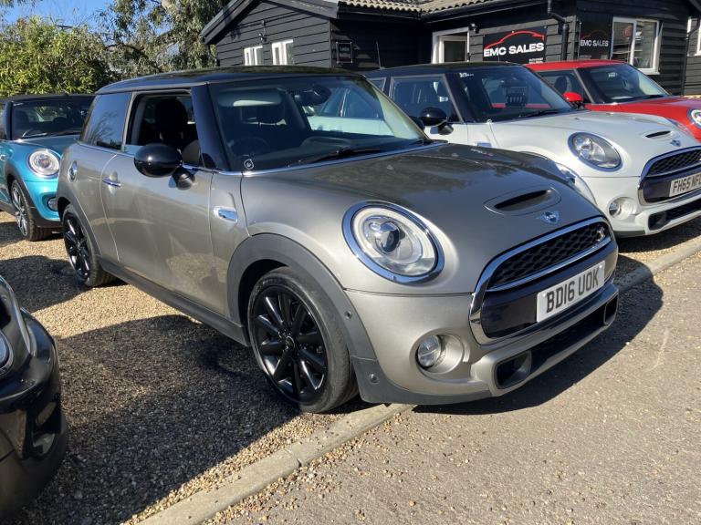 MINI HATCH 2.0 Cooper S 3-Door Hatch 2016