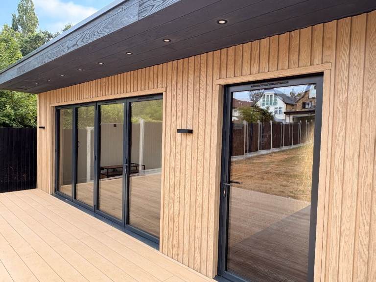 Garden Room to rent