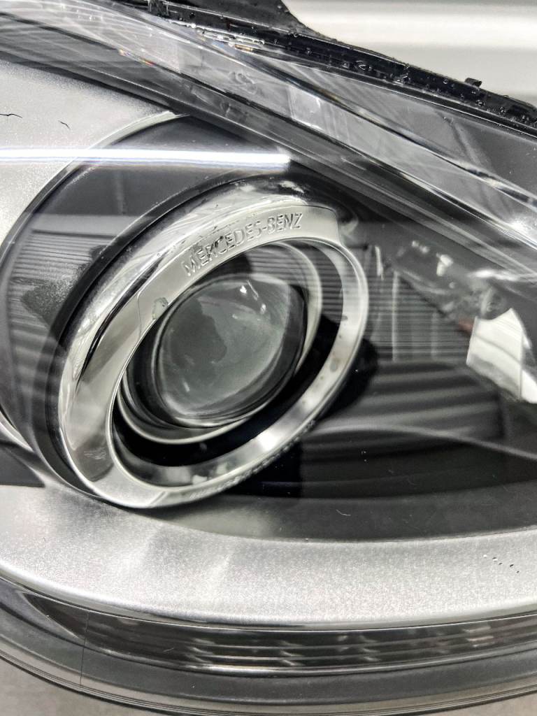 Genuine Mercedes-Benz C CLASS W204 11-15 Headlight Right Driver Side