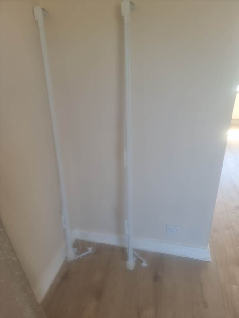 Dunelm extendable swish curtain rails