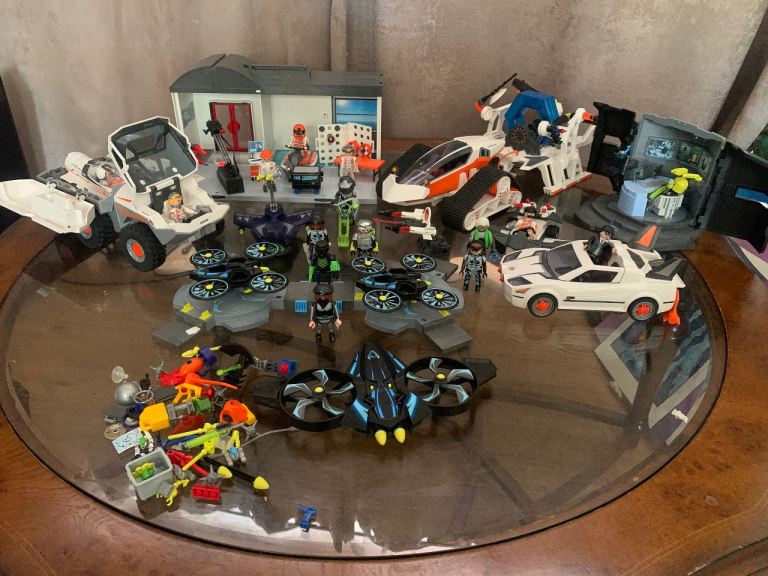 Playmobil Space Toy Set – Large Rover and Figures